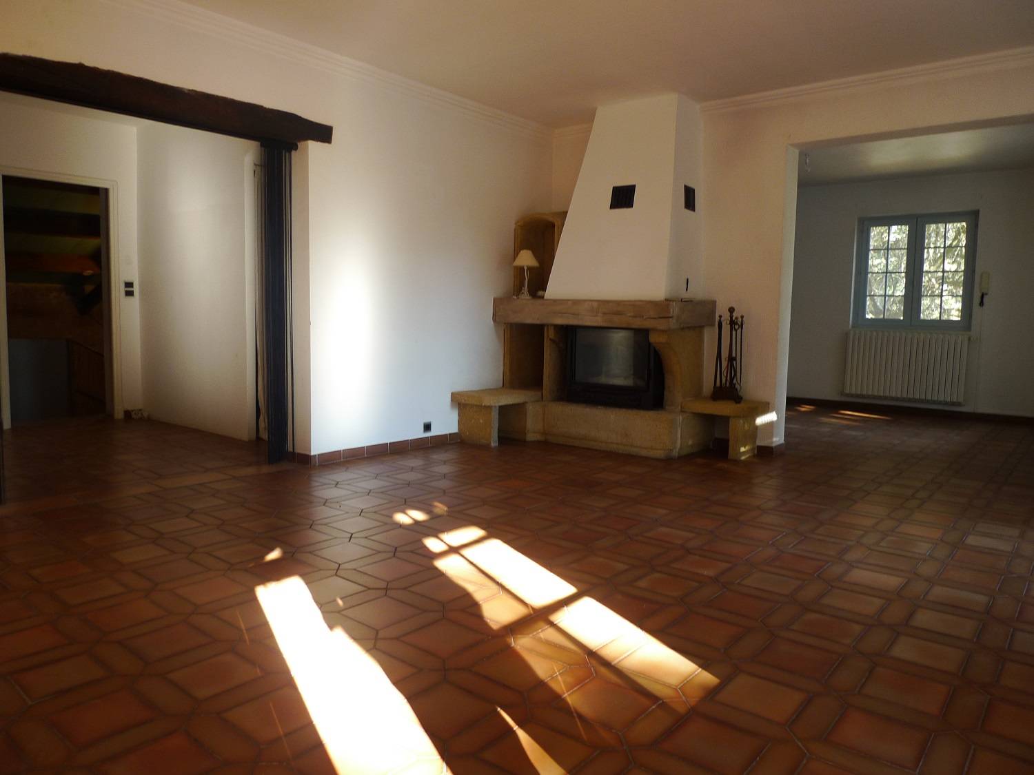 A 10 mn de Grignan,  villa habillée de pierres - VENDUE PAR MIRANDA IMMOBILIER